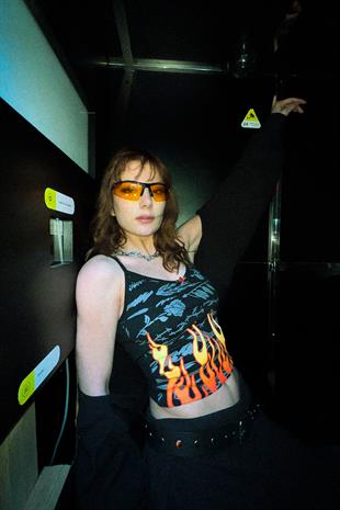 Flame Askılı Crop