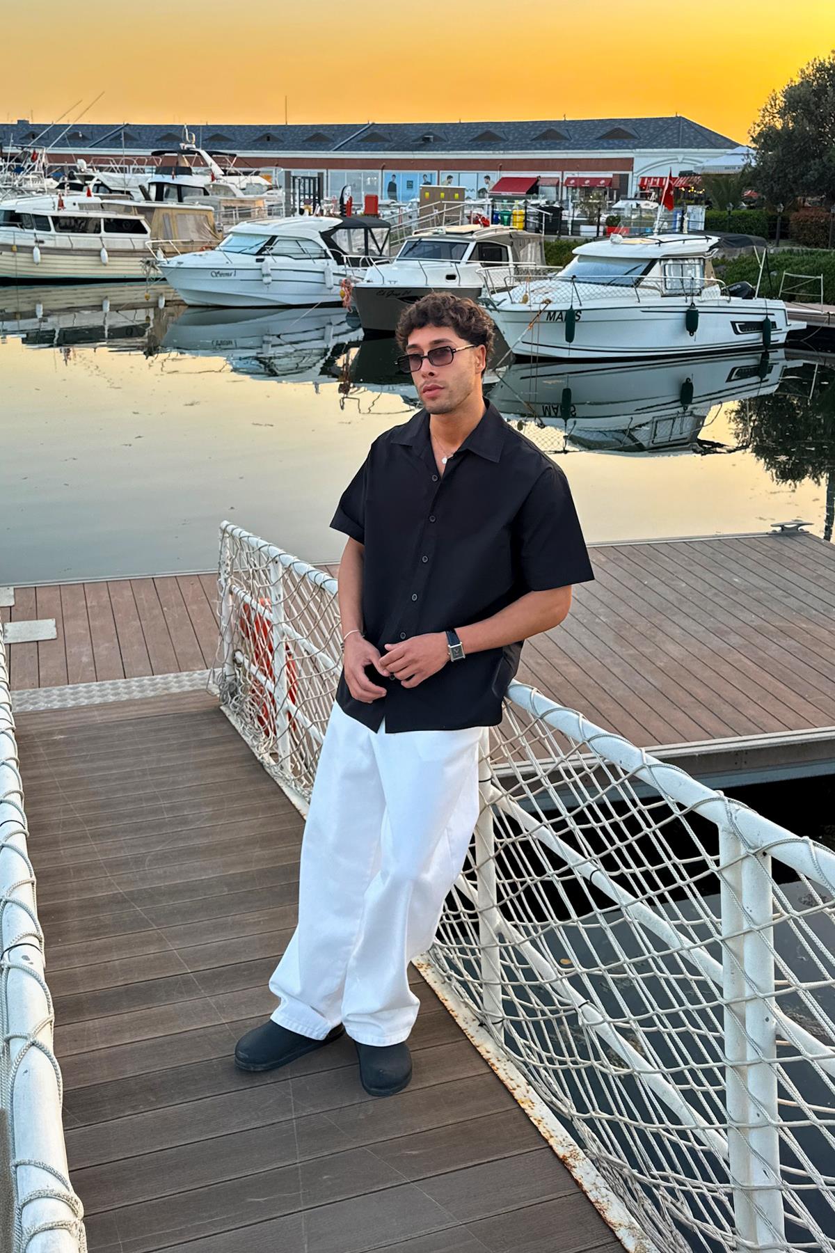 Flaw Atelier Basic Oversize Kısa Kol Gömlek Siyah