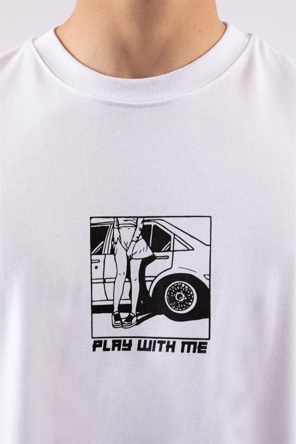 Flaw Atelier Play With Me Printed Beyaz Oversize Tshirt