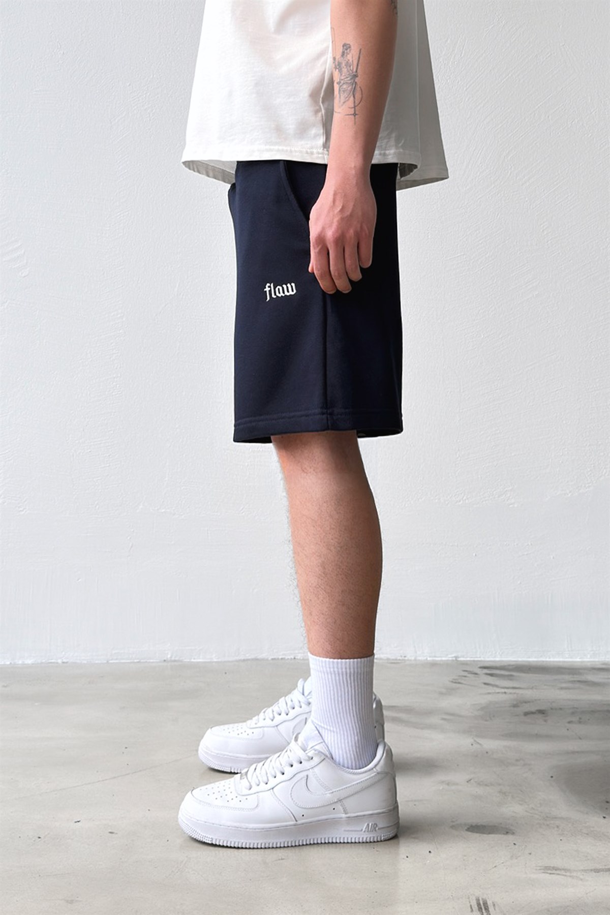 Flaw Nakışlı Bel Lastikli Şort