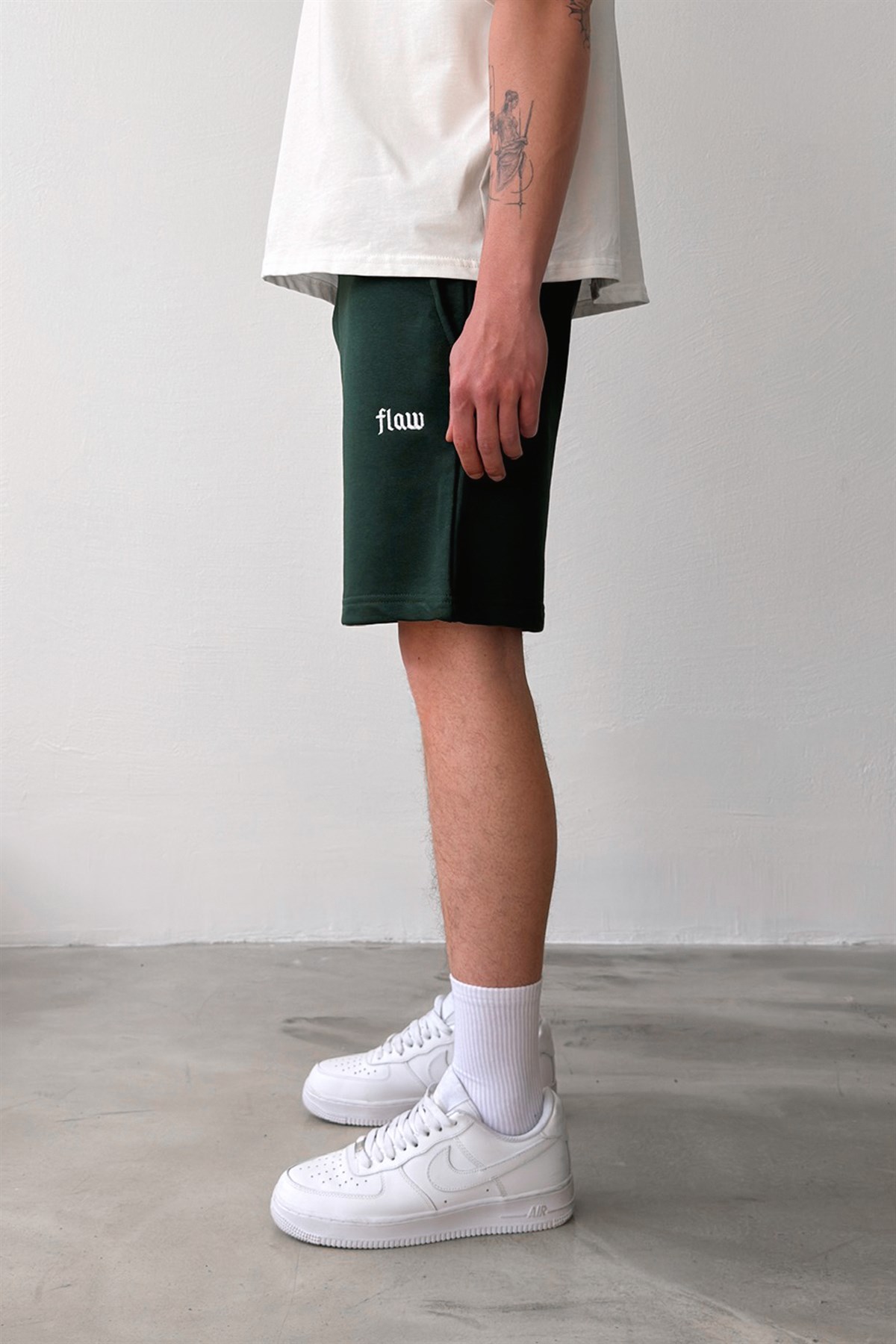 Flaw Nakışlı Bel Lastikli Şort