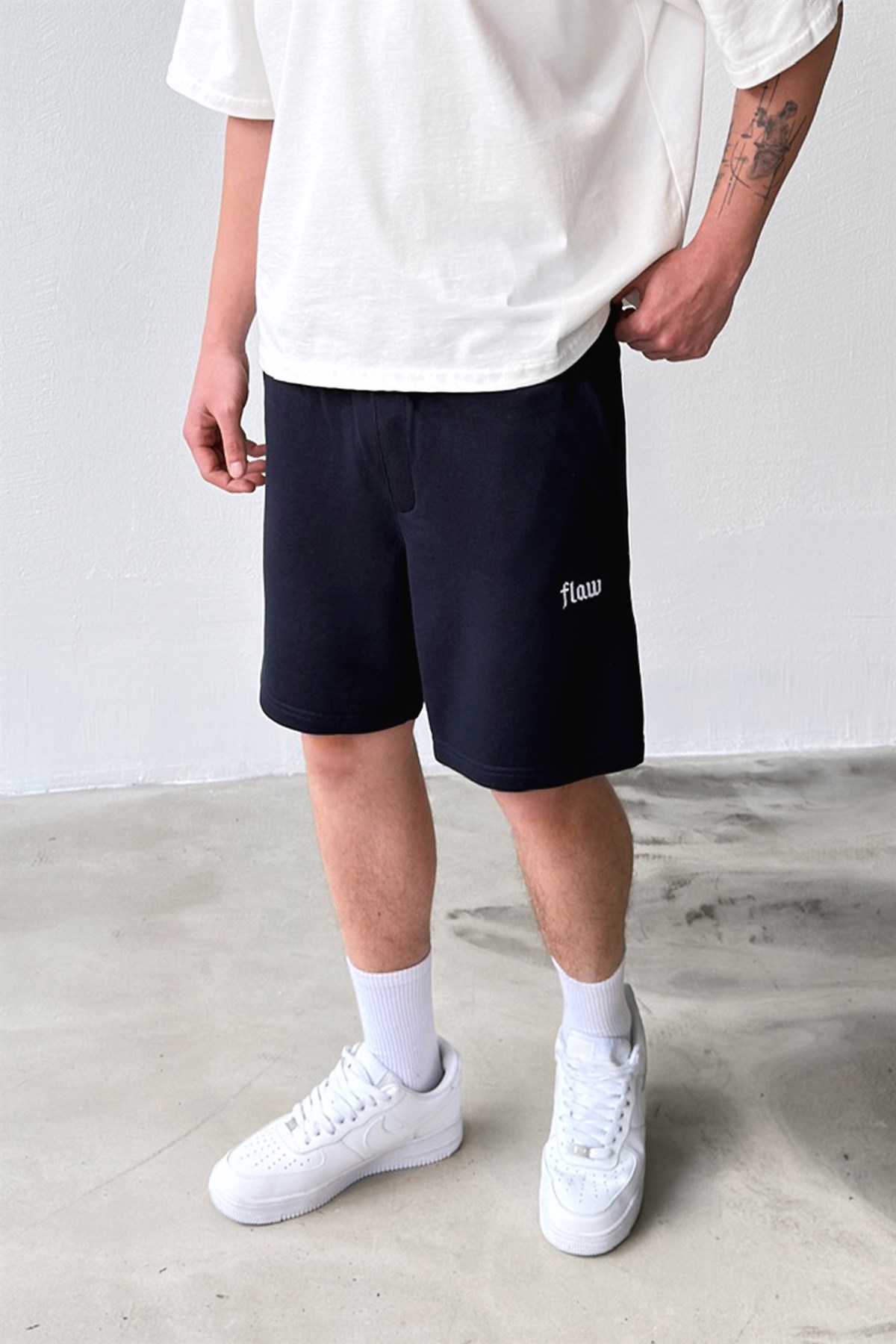 Flaw Nakışlı Bel Lastikli Şort