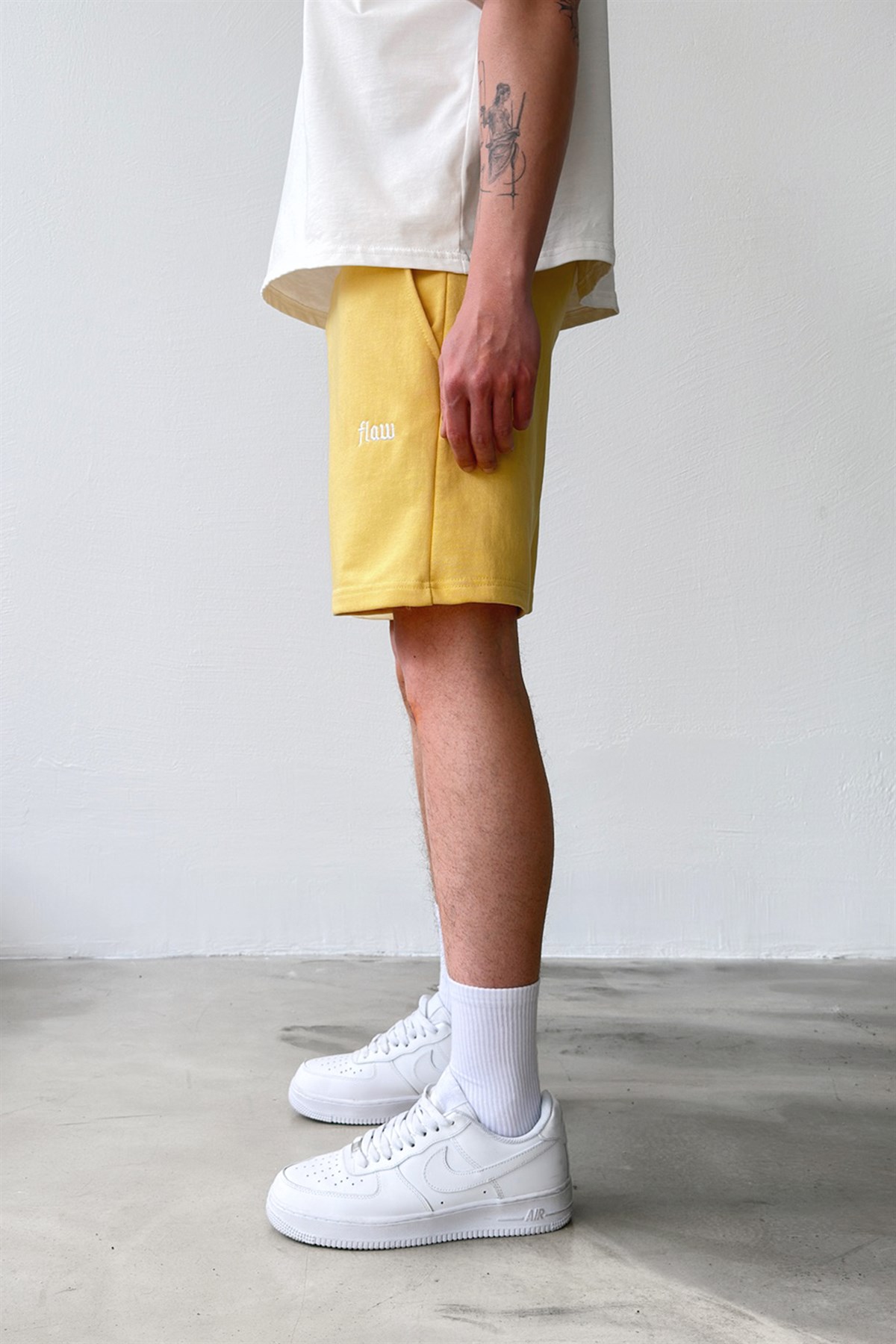 Flaw Nakışlı Bel Lastikli Şort