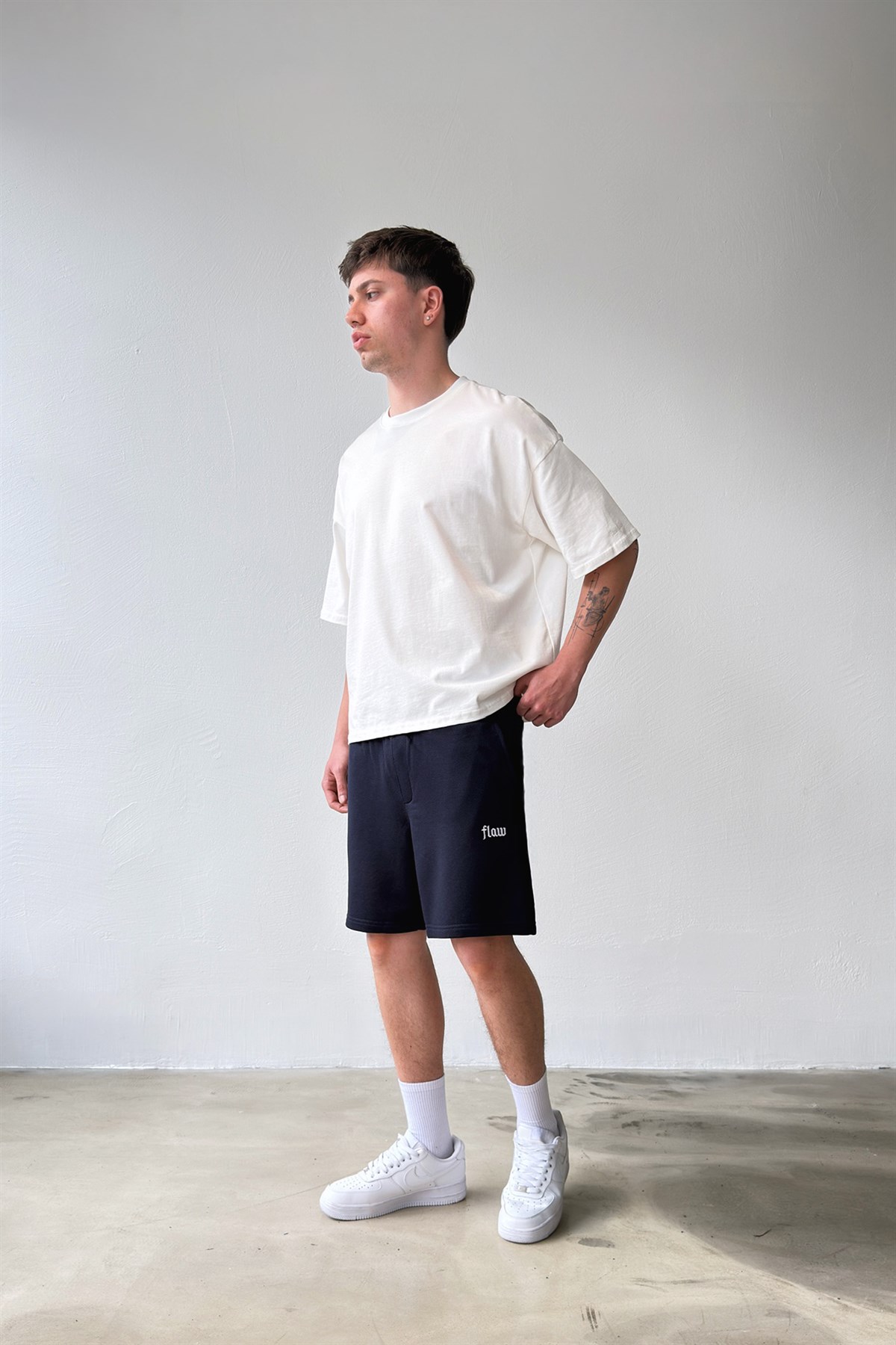 Flaw Nakışlı Bel Lastikli Şort