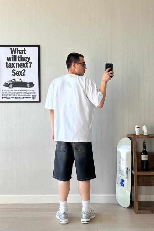 Flaw Target Nakışlı Beyaz Oversize Tişört