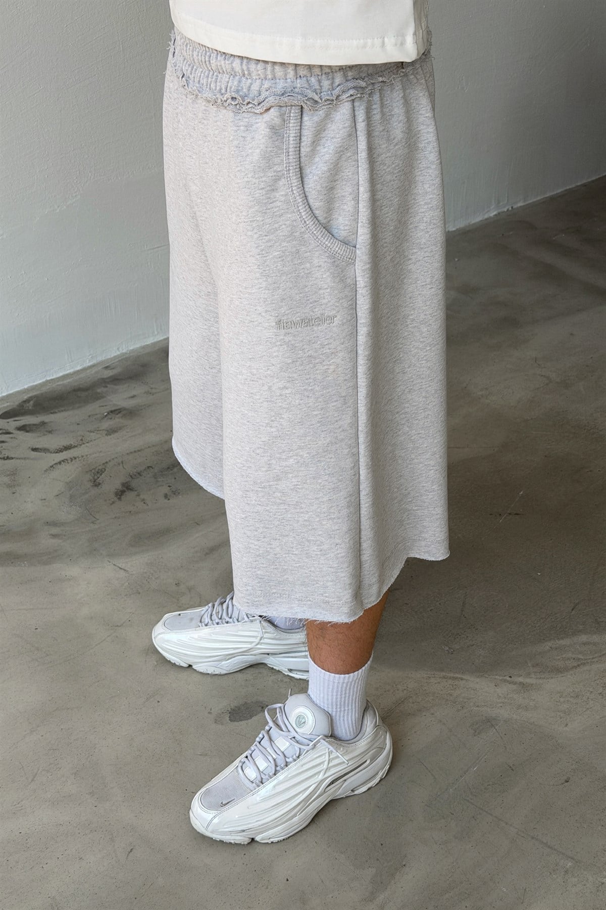 Flawatelier Nakışlı Premium Kumaş Monster Fit Jorts