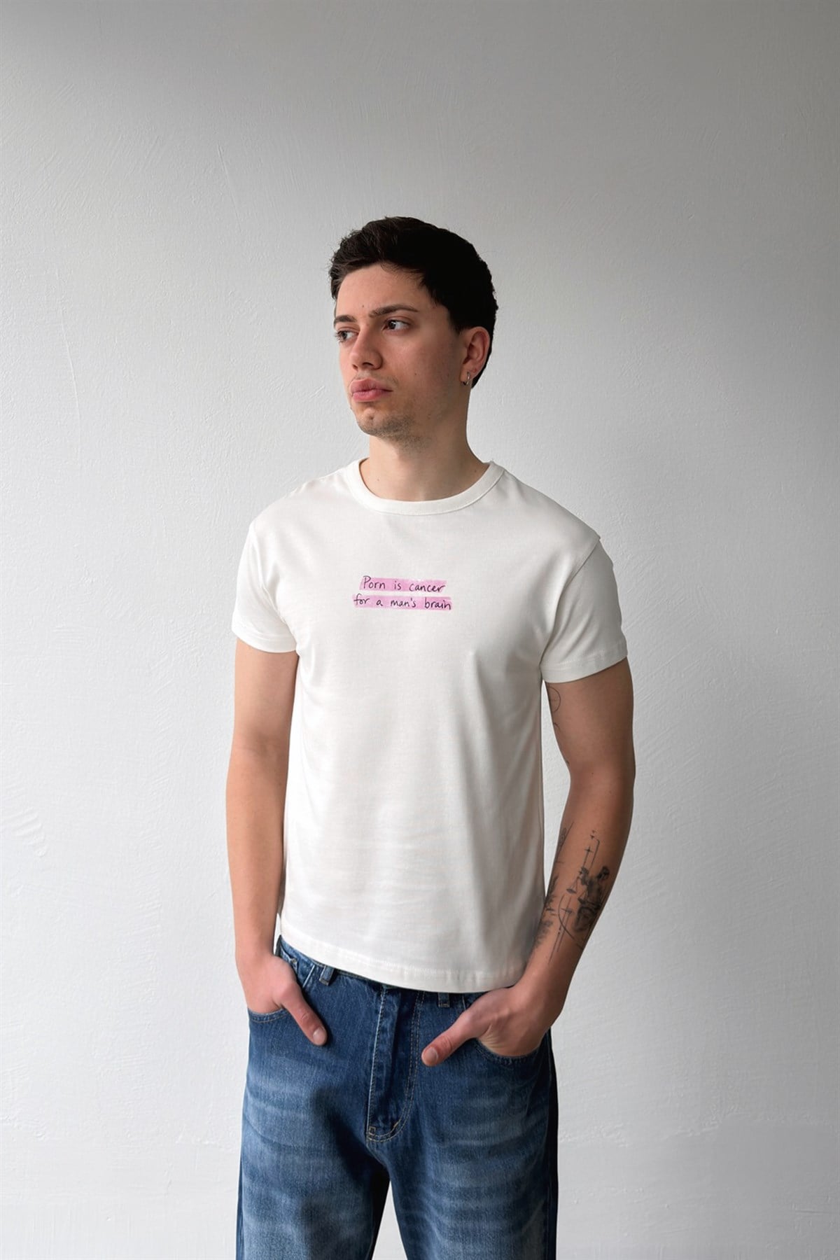 For A Man Baskılı Tişört