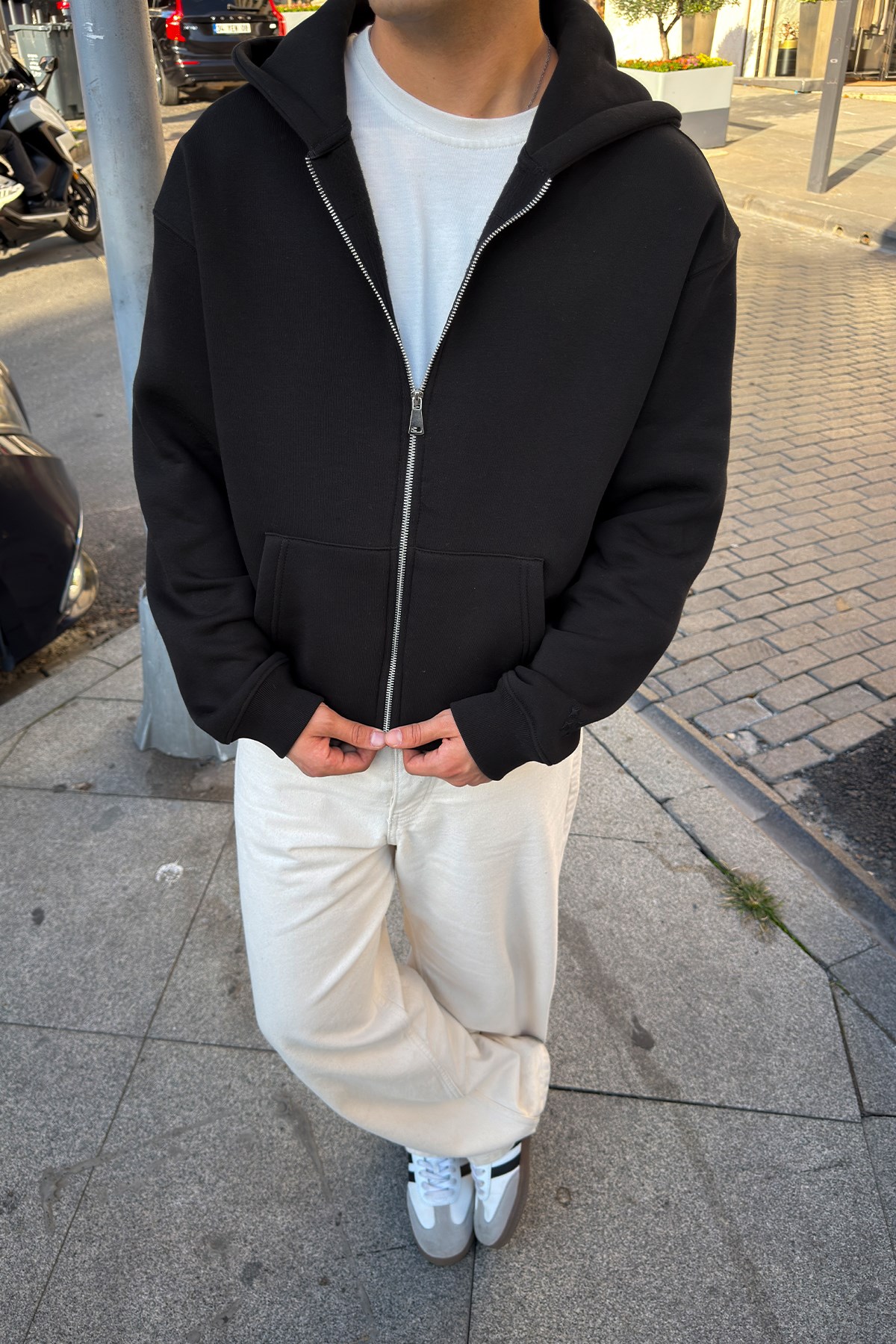 FW Star Cool Puff Relax Fit Black Zip Hoodie