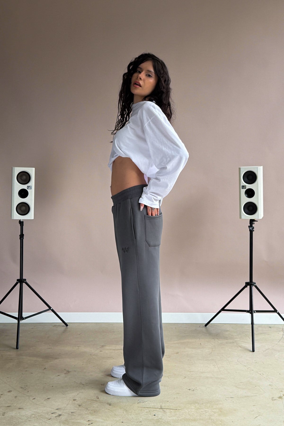 Toggle Cuff Hard Coal Baggy Sweatpants
