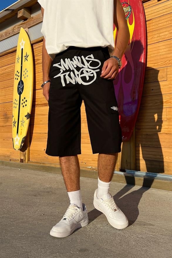 Graffiti Baskılı Baggy Şort Gri