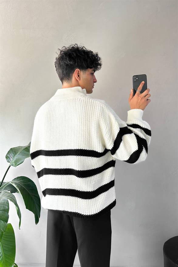 Half Zip Yarım Balıkçı Çizgili Ekru Kazak