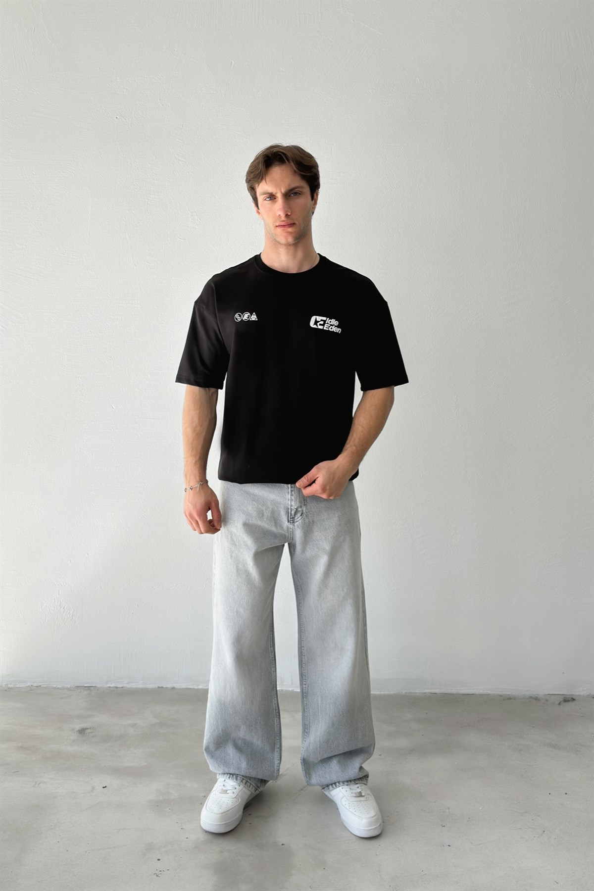 Idle Eden Baskılı Tişört