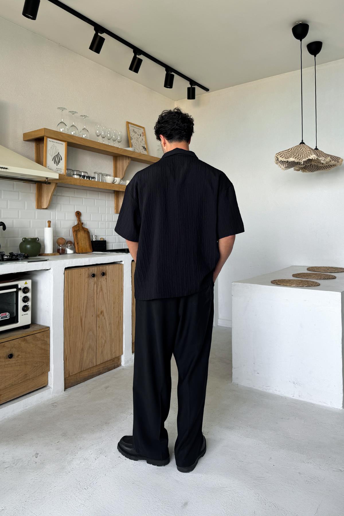 Siyah Kısa Kollu Cizgili Oversize Gömlek