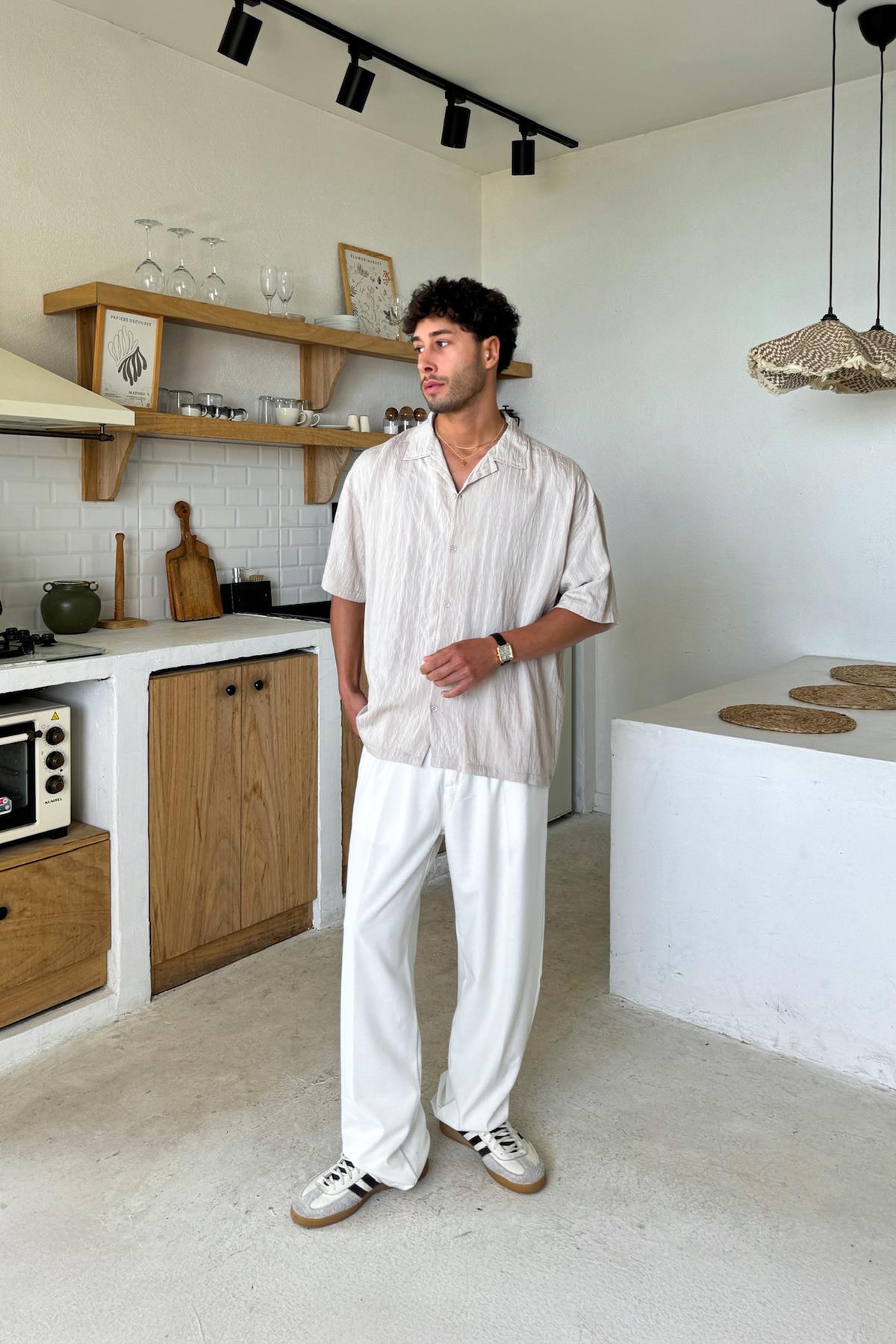 Krem Kısa Kollu Cizgili Oversize Gömlek