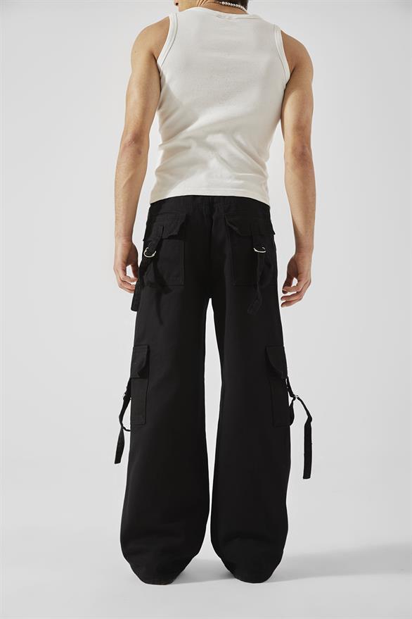 Kargo Cep Detaylı Siyah Baggy Jean