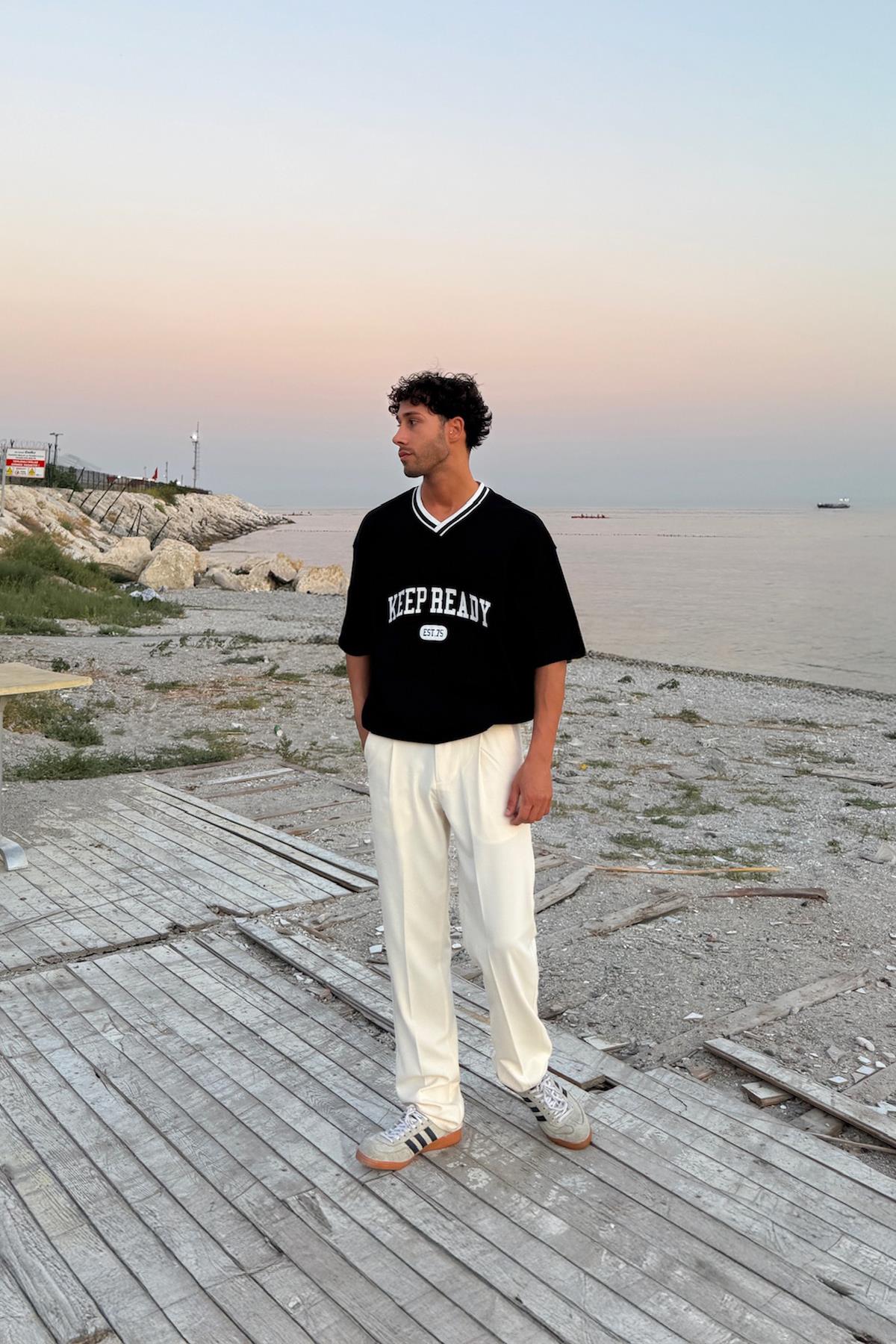 Siyah Keep Ready V Yaka Tişört