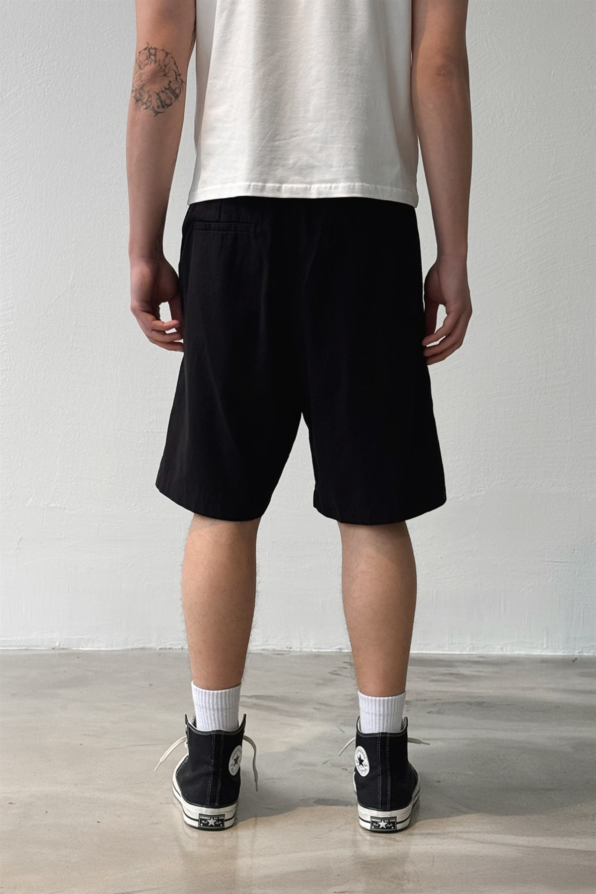 Kemer Aksesuarlı Keten Şort