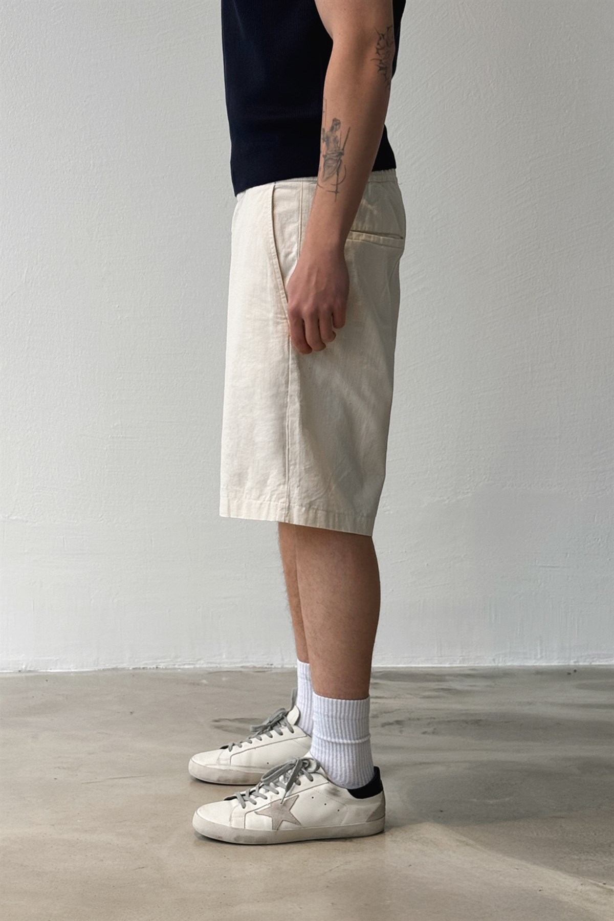 Kemer Aksesuarlı Keten Şort