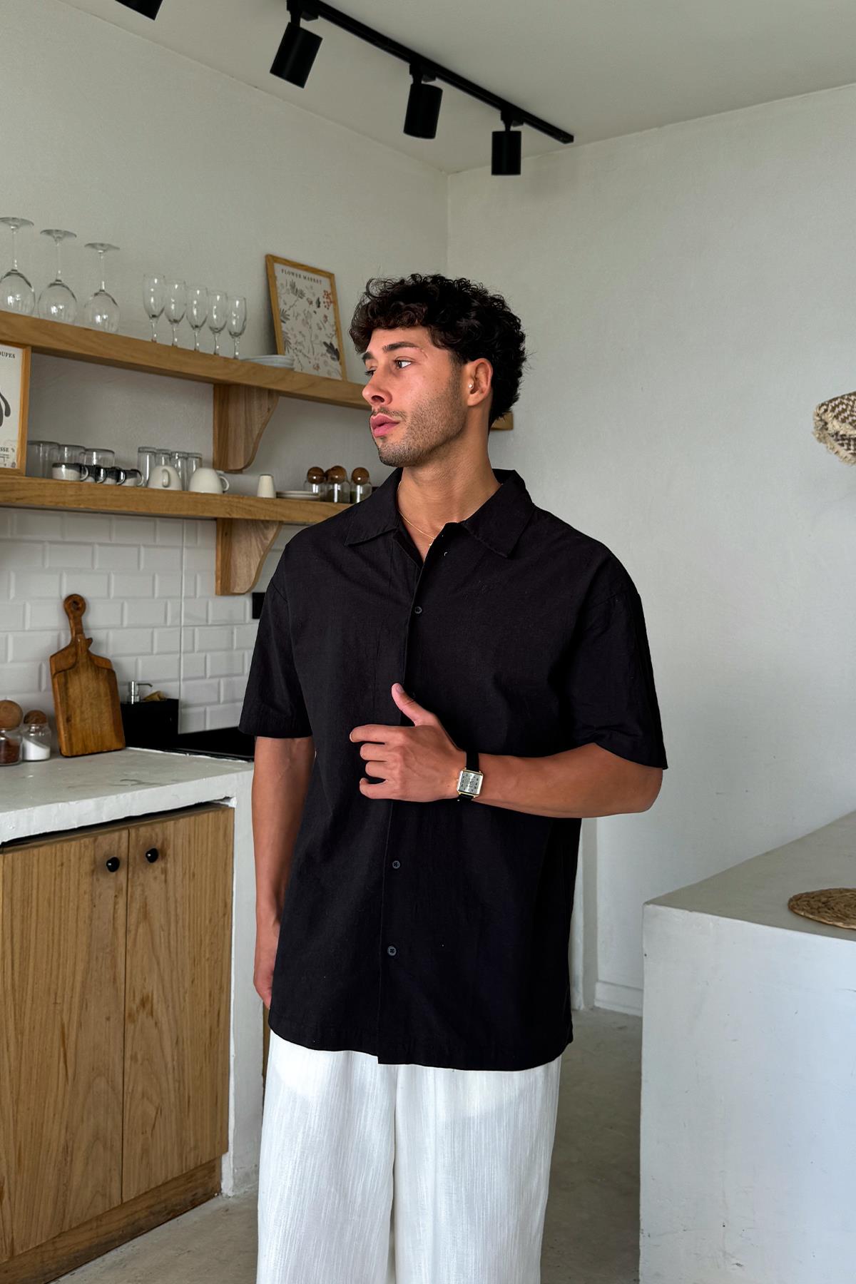 Siyah Keten Oversize Kısa Kol Gömlek