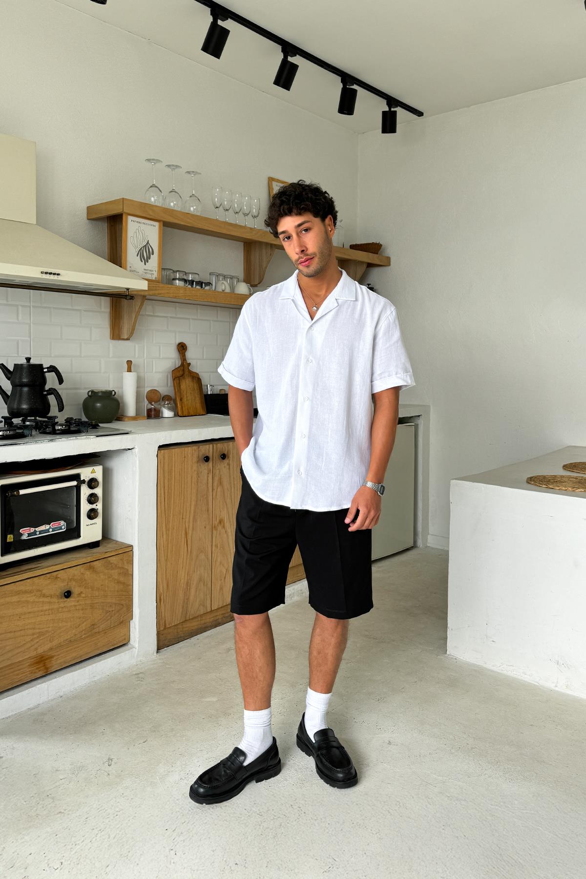 Beyaz Kısa Kollu Dokuma Gömlek