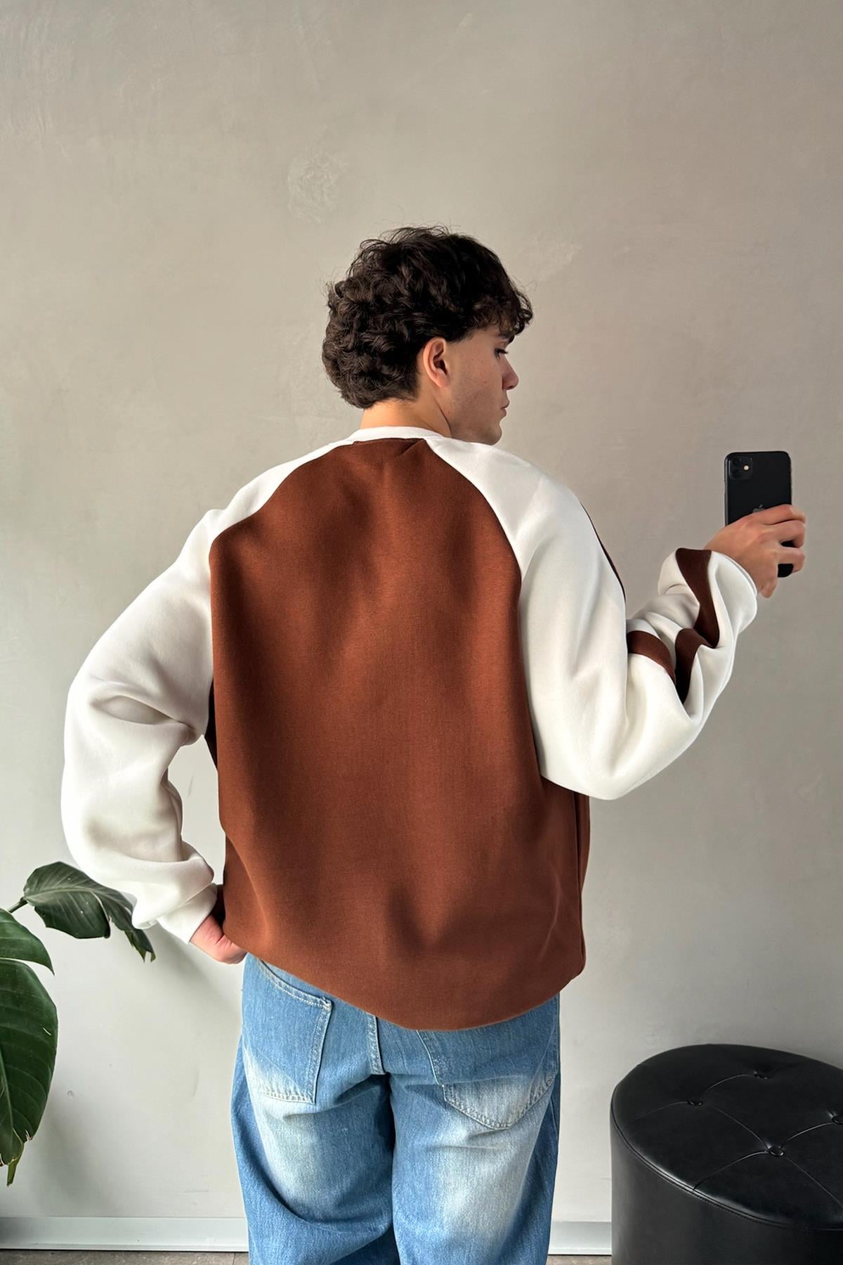Kol Biye Geçişli Kahverengi Bisiklet Yaka Sweatshirt