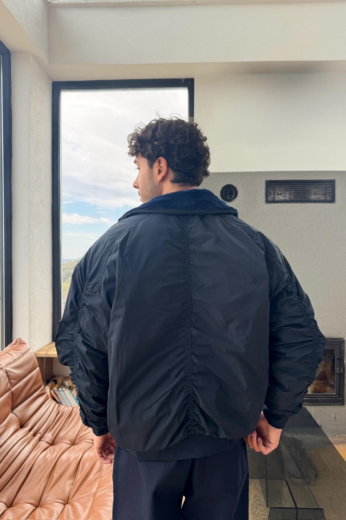 Kol Büzgülü Bomber Mont Lacivert