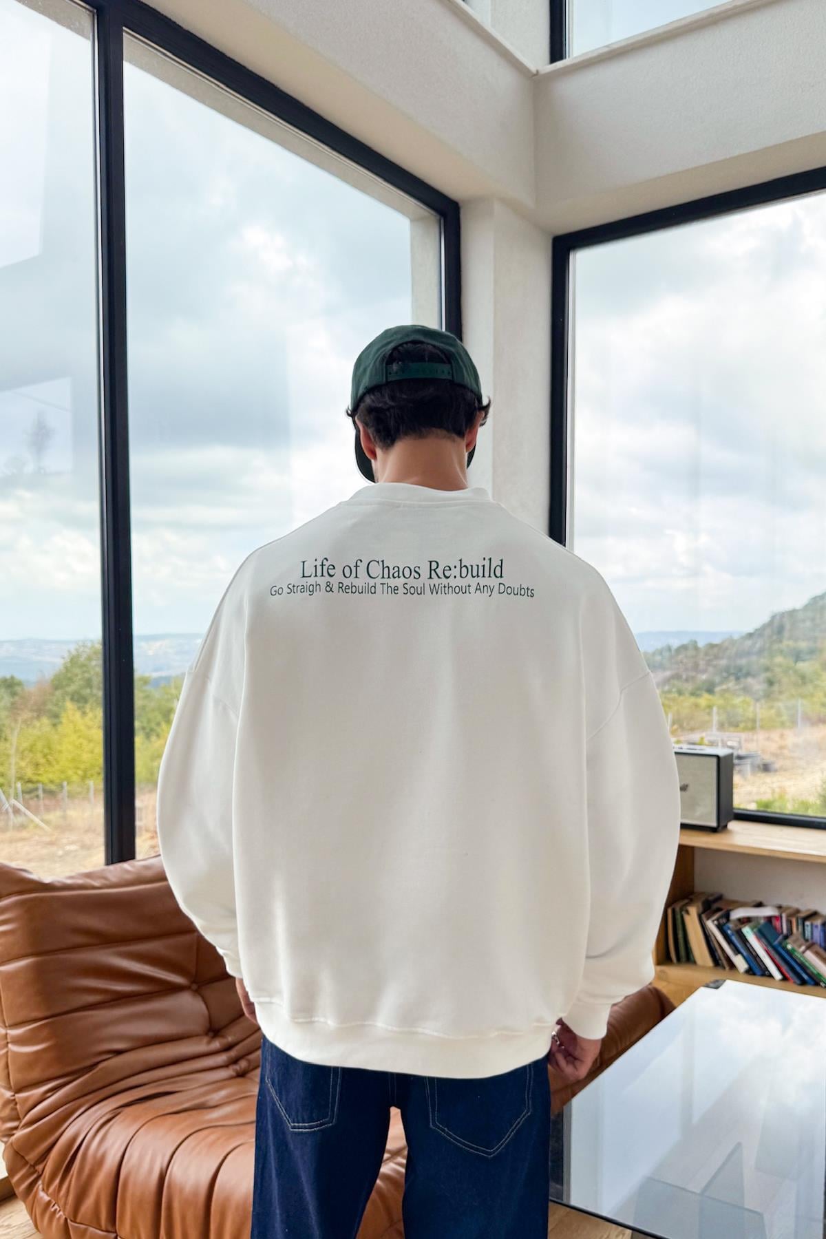 Life Of Sırt Baskılı Sweatshirt Beyaz