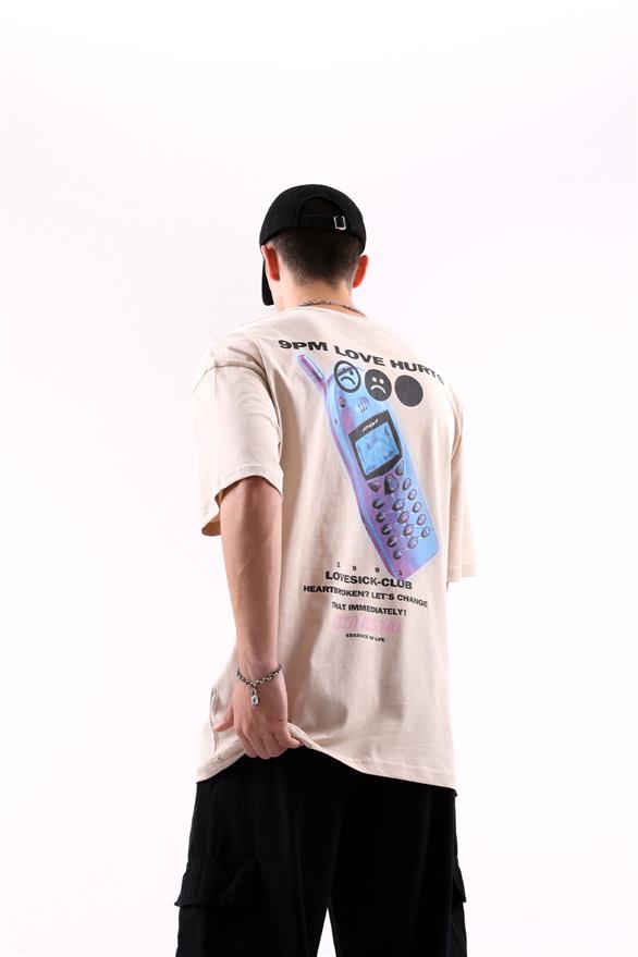 Love Hurts Sırt Baskılı Oversize Tişört Taş Rengi