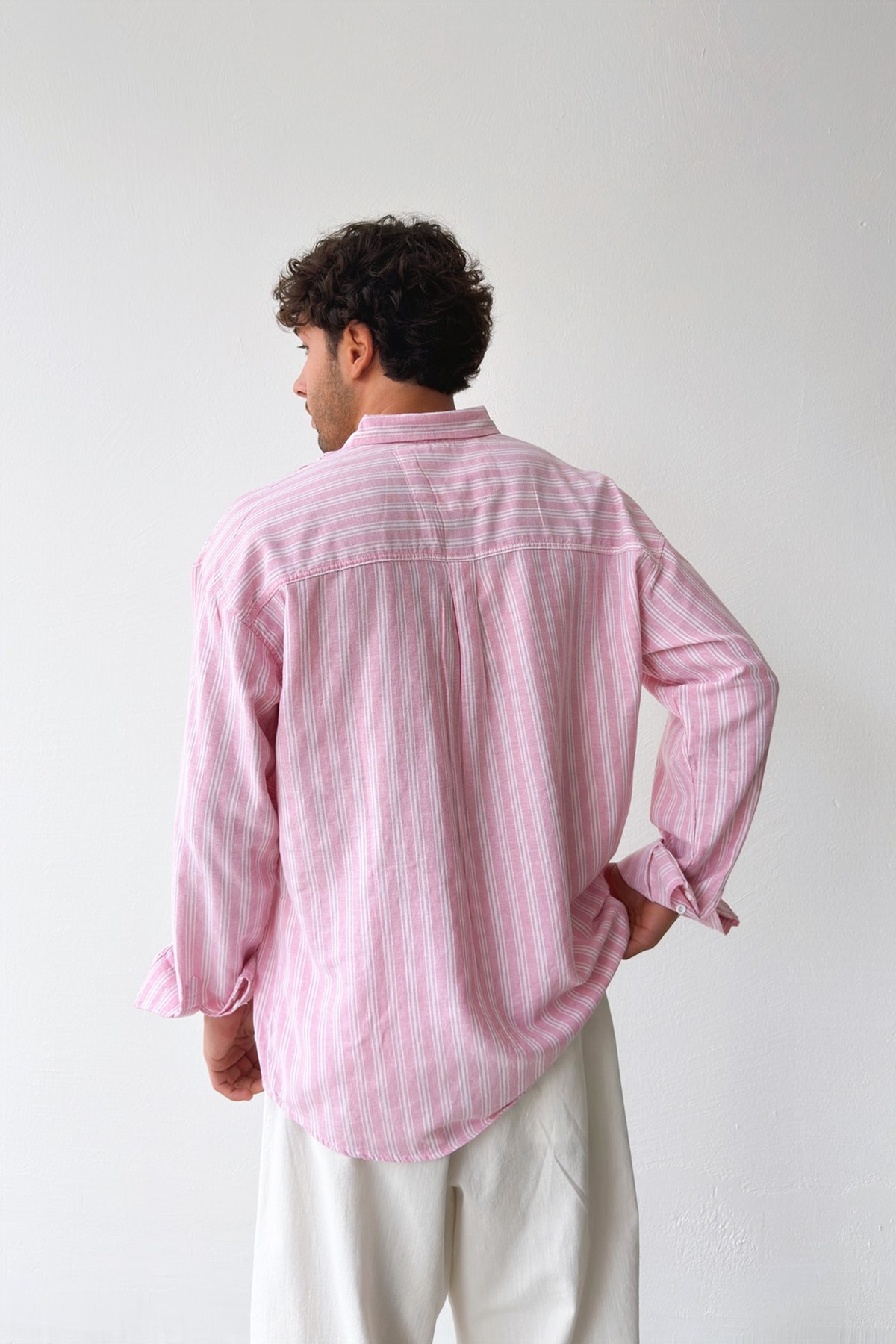 Makeba Nakışlı Çizgili Pembe Keten Gömlek