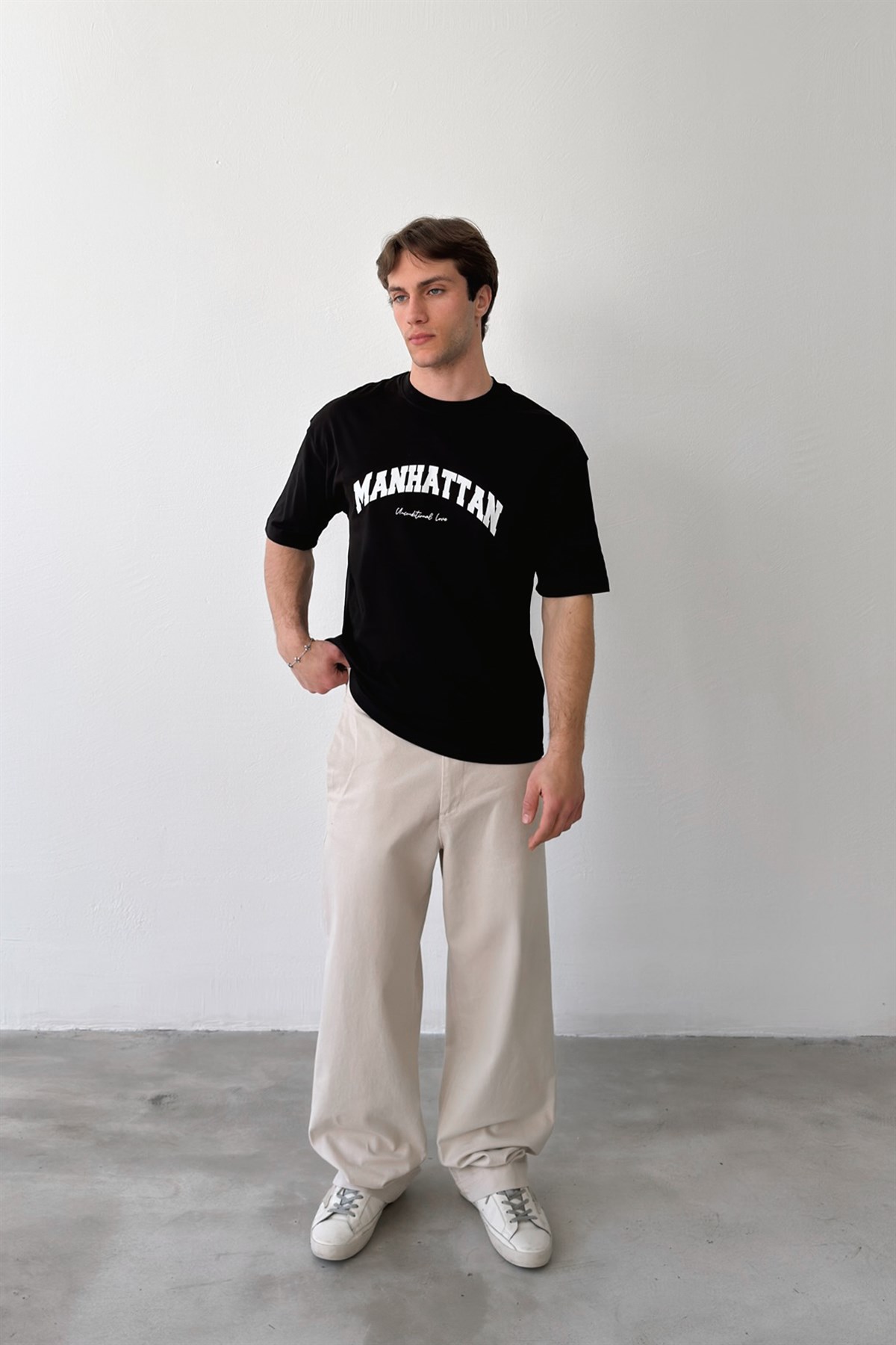 Manhattan Baskılı Tişört