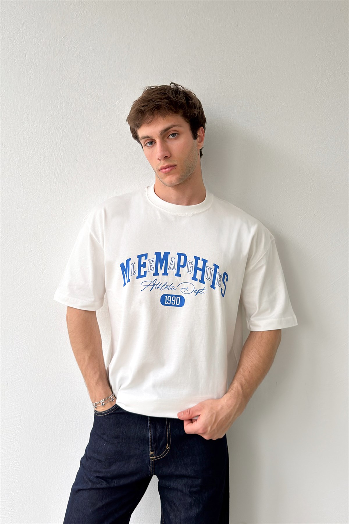 Memphis Baskılı Ekru Tişört