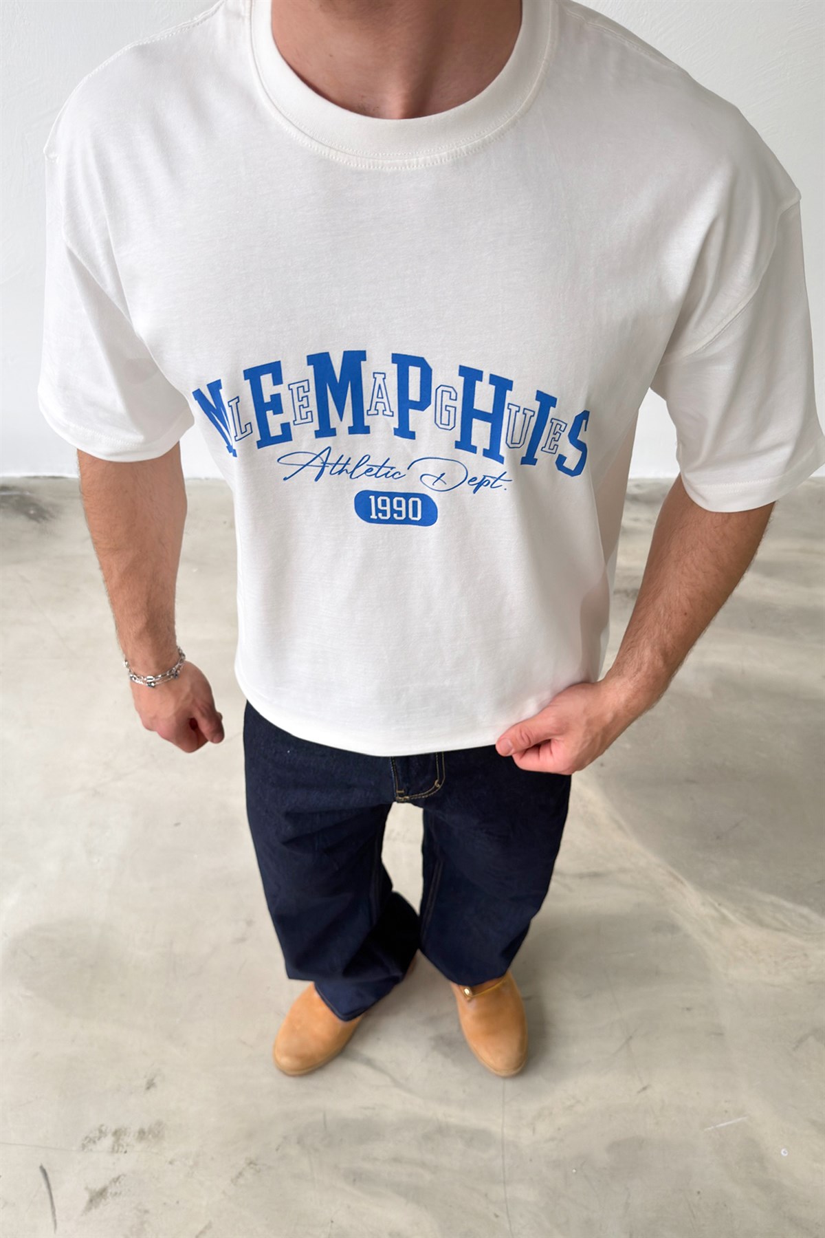Memphis Baskılı Ekru Tişört