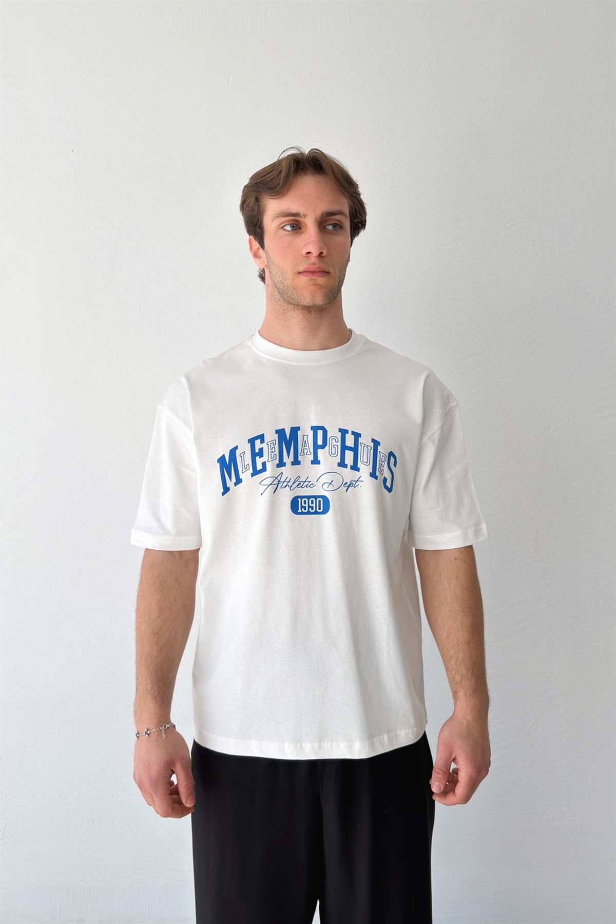 Memphis Baskılı Ekru Tişört