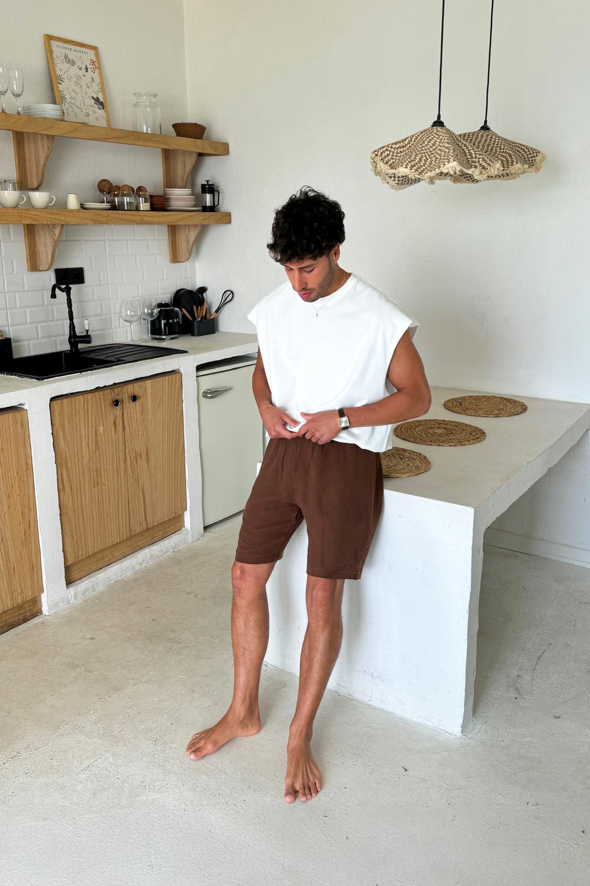 Kahverengi Müslin Kumaş Bel Lastikli Şort