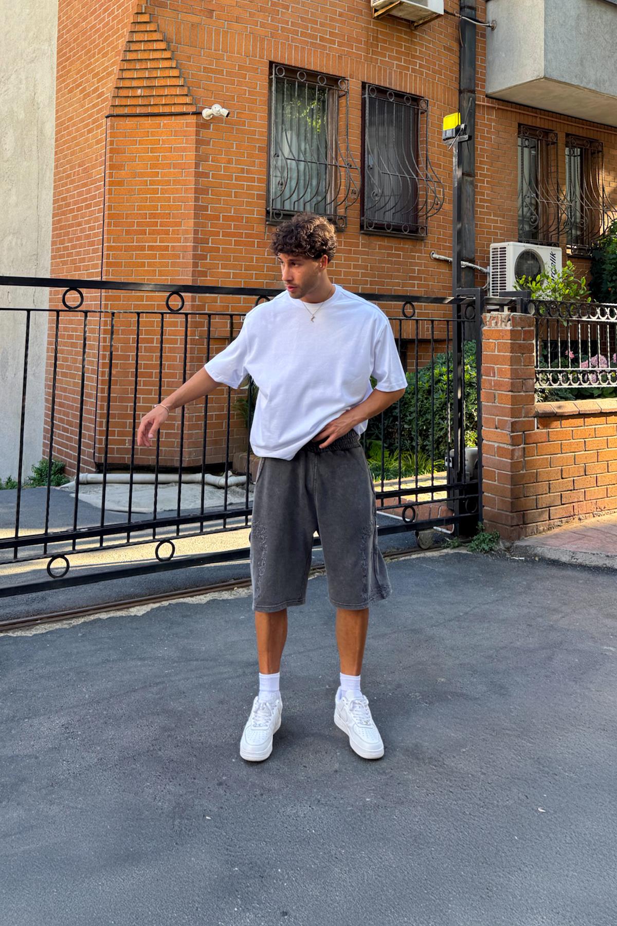 Nakışlı Bel Lastikli Şort Antrasit