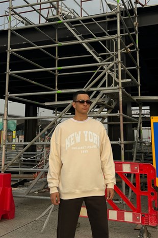 New York Baskılı Taş Rengi Oversize Sweatshirt