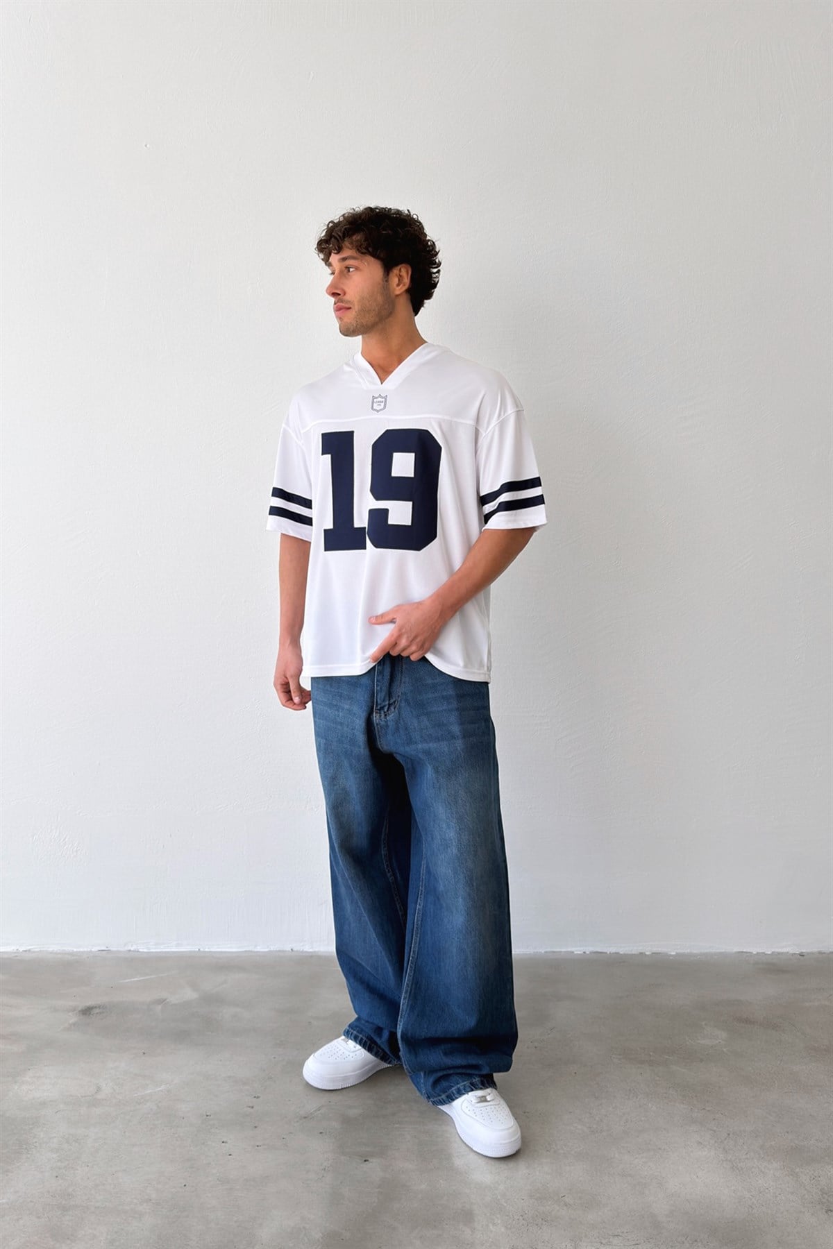 Nineteen Studio V Yaka Forma