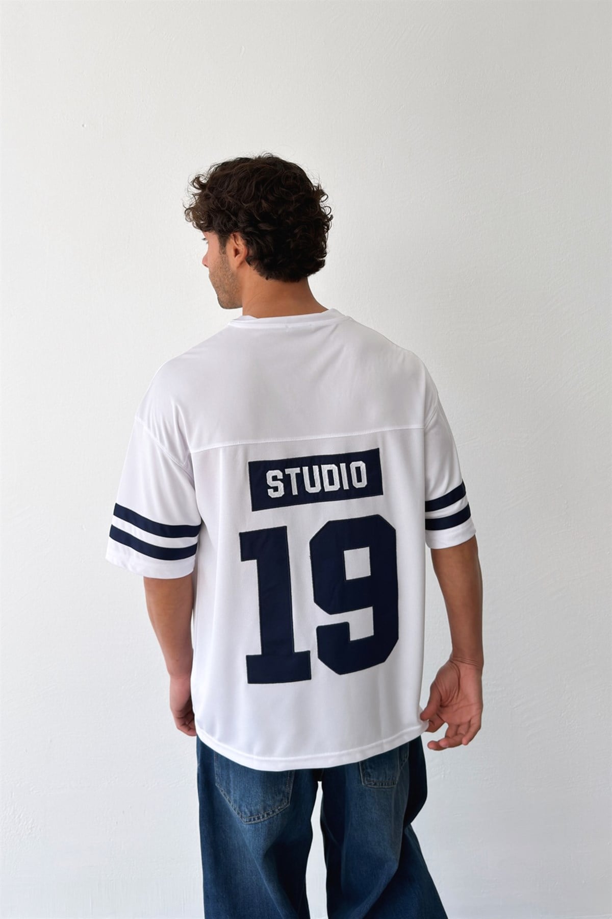 Nineteen Studio V Yaka Forma