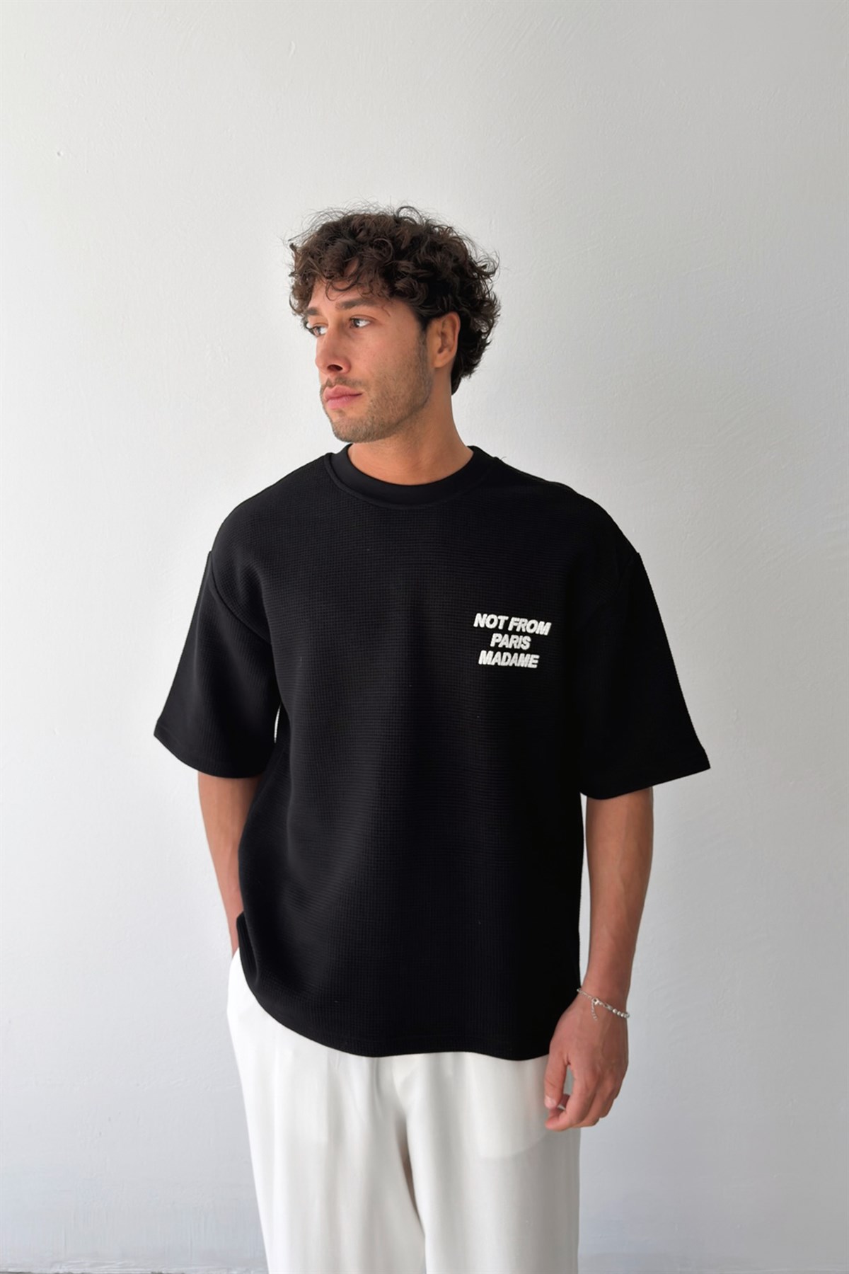 Not From Paris Baskılı Tişört