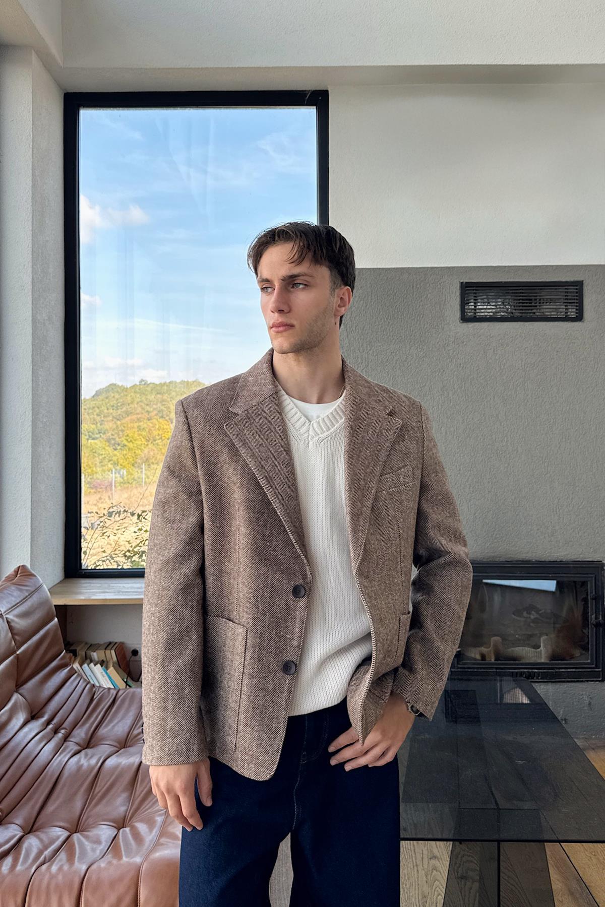 Ön Cep Detay Düğmeli Kışlık Ceket Kahverengi