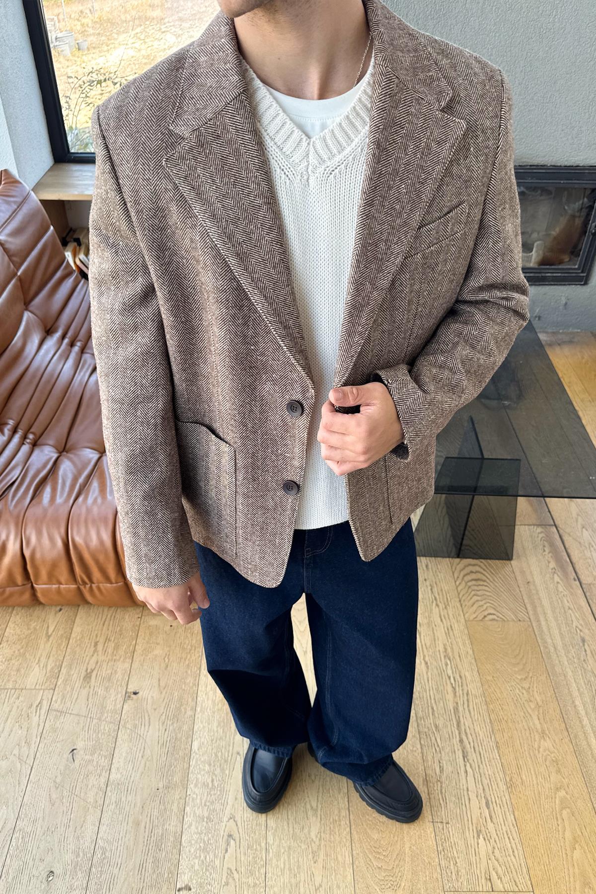 Ön Cep Detay Düğmeli Kışlık Ceket Kahverengi