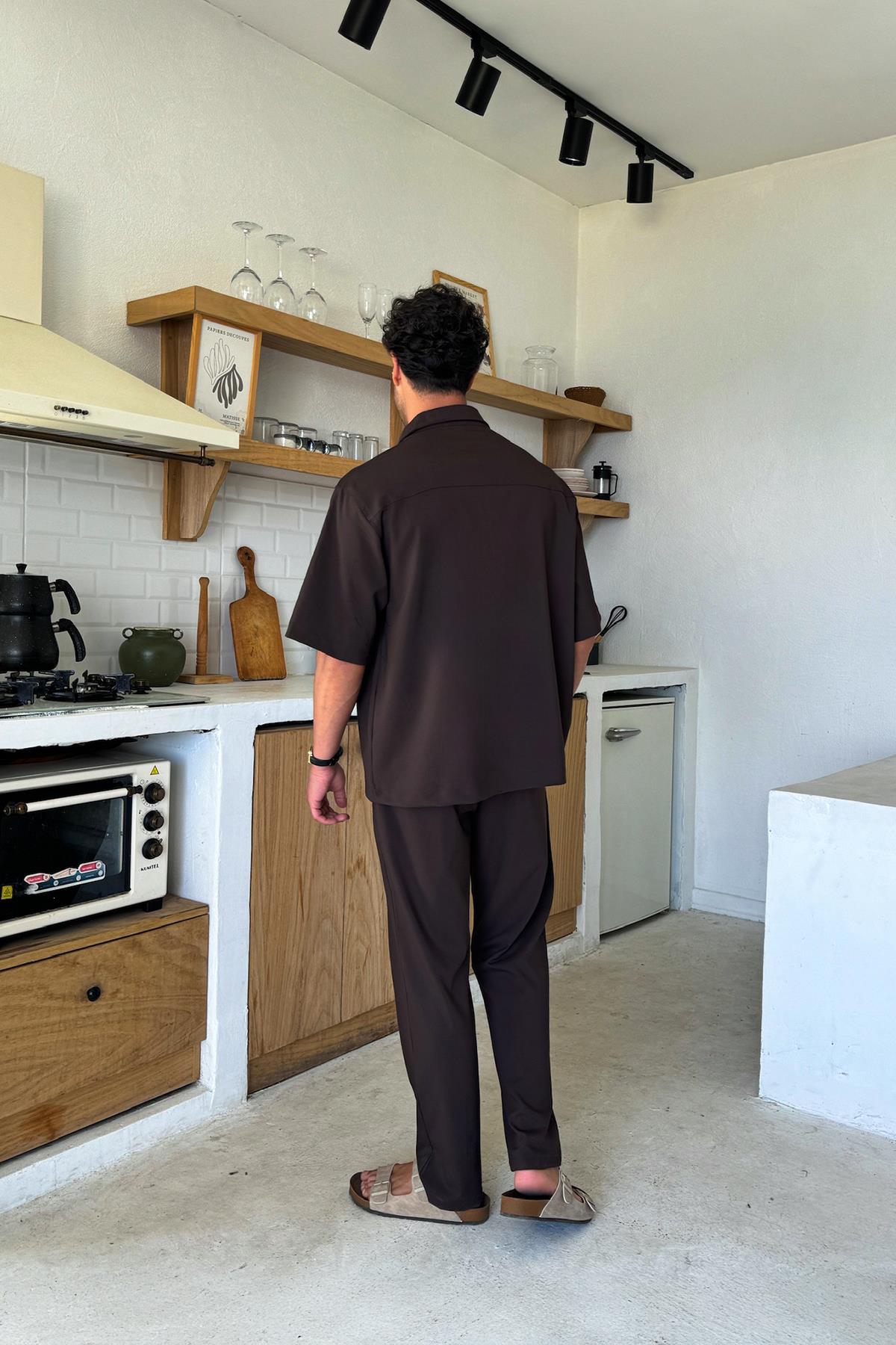 Ön Dikiş Detaylı Kumaş Takım Kahverengi