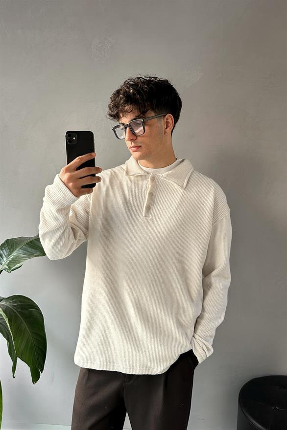 Ön Düğmeli Oversize Polo Yaka Bej Sweatshirt