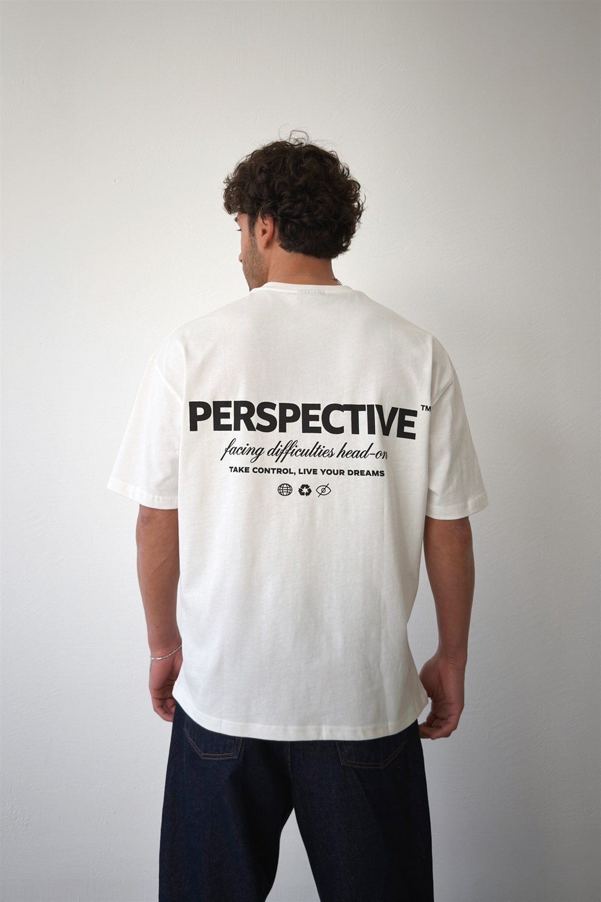 Perspective Baskılı Tişört