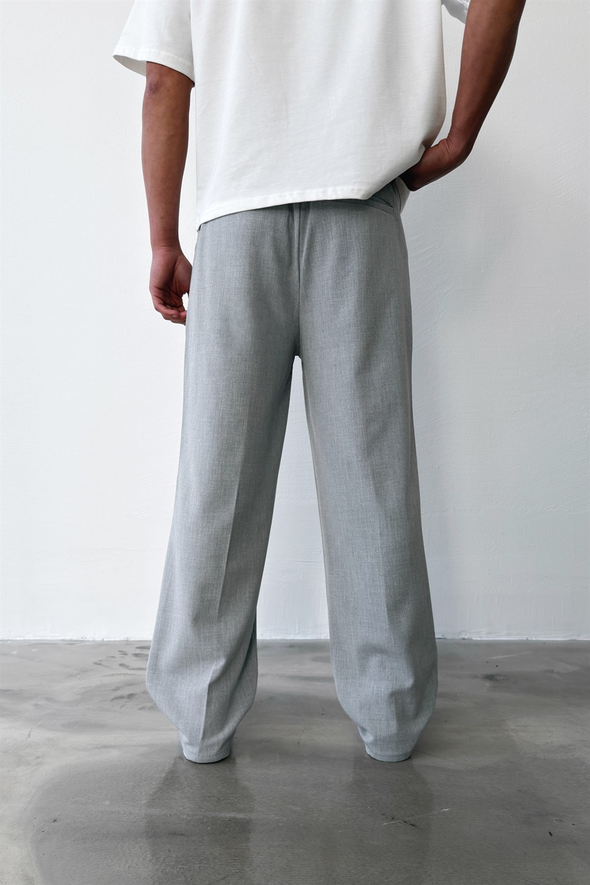 Pileli Baggy Fit Kumaş Gri Pantolon
