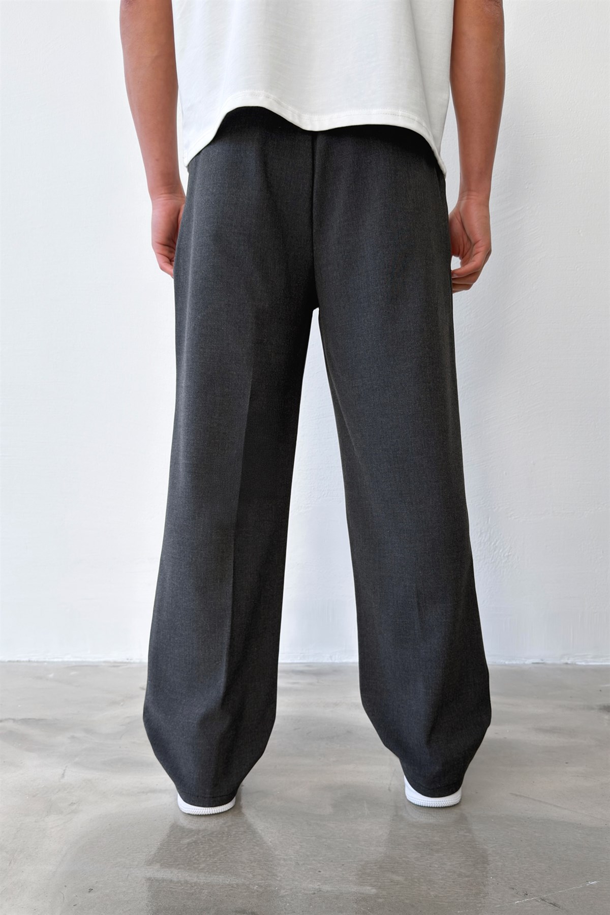 Pileli Baggy Fit Kumaş Antrasit Pantolon