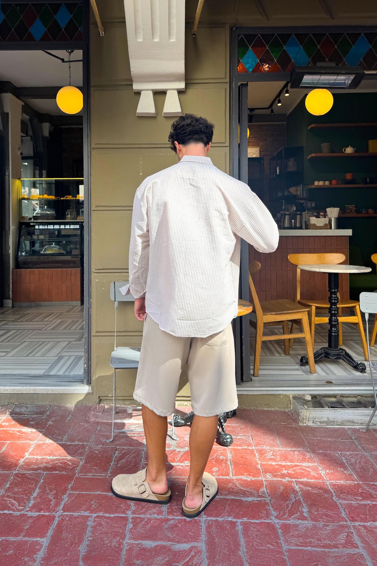 Pileli Kumaş Şort Bej