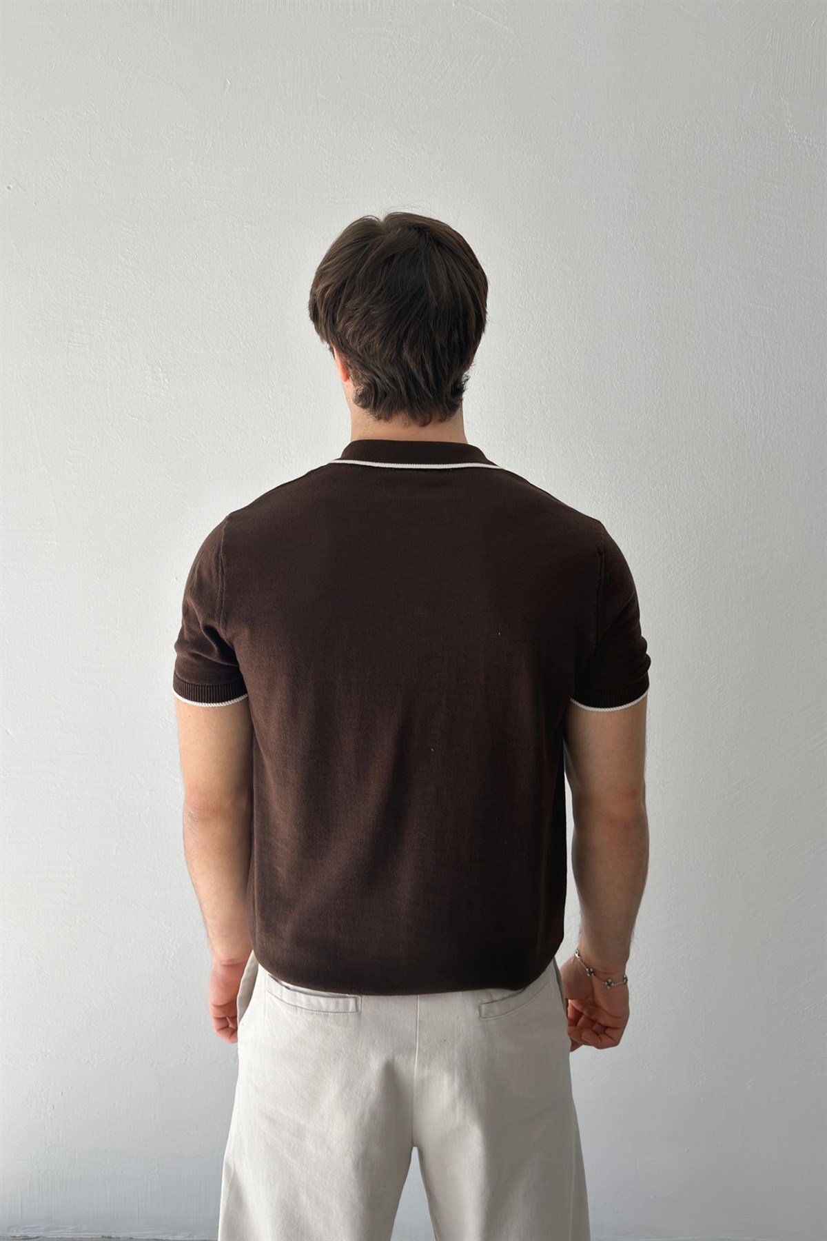 Polo Yaka Biyeli Triko Tişört