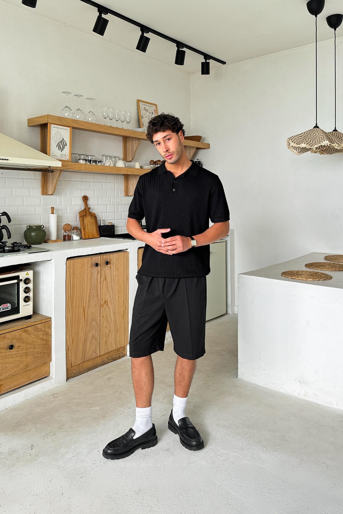 Polo Yaka Çizgili Triko Regular Tişört Siyah