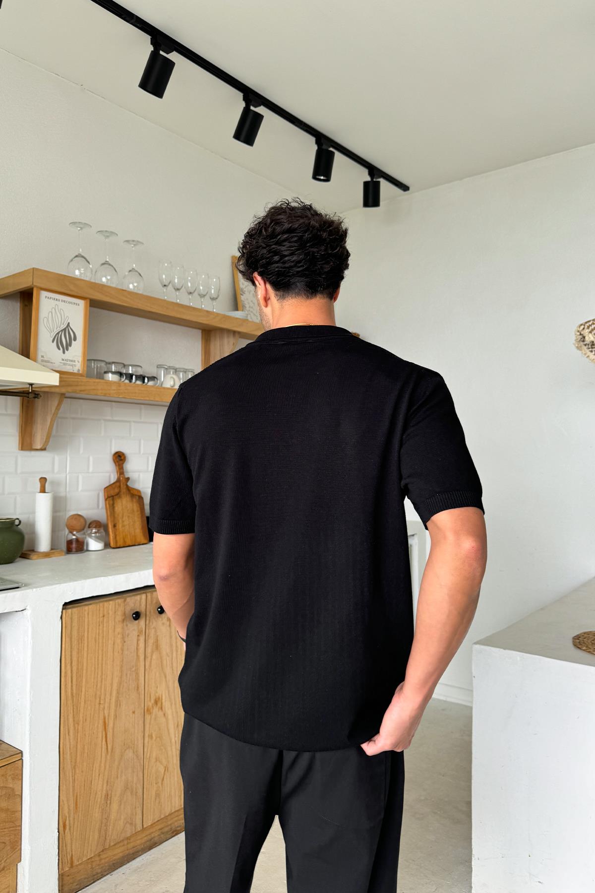 Polo Yaka Çizgili Triko Regular Tişört Siyah